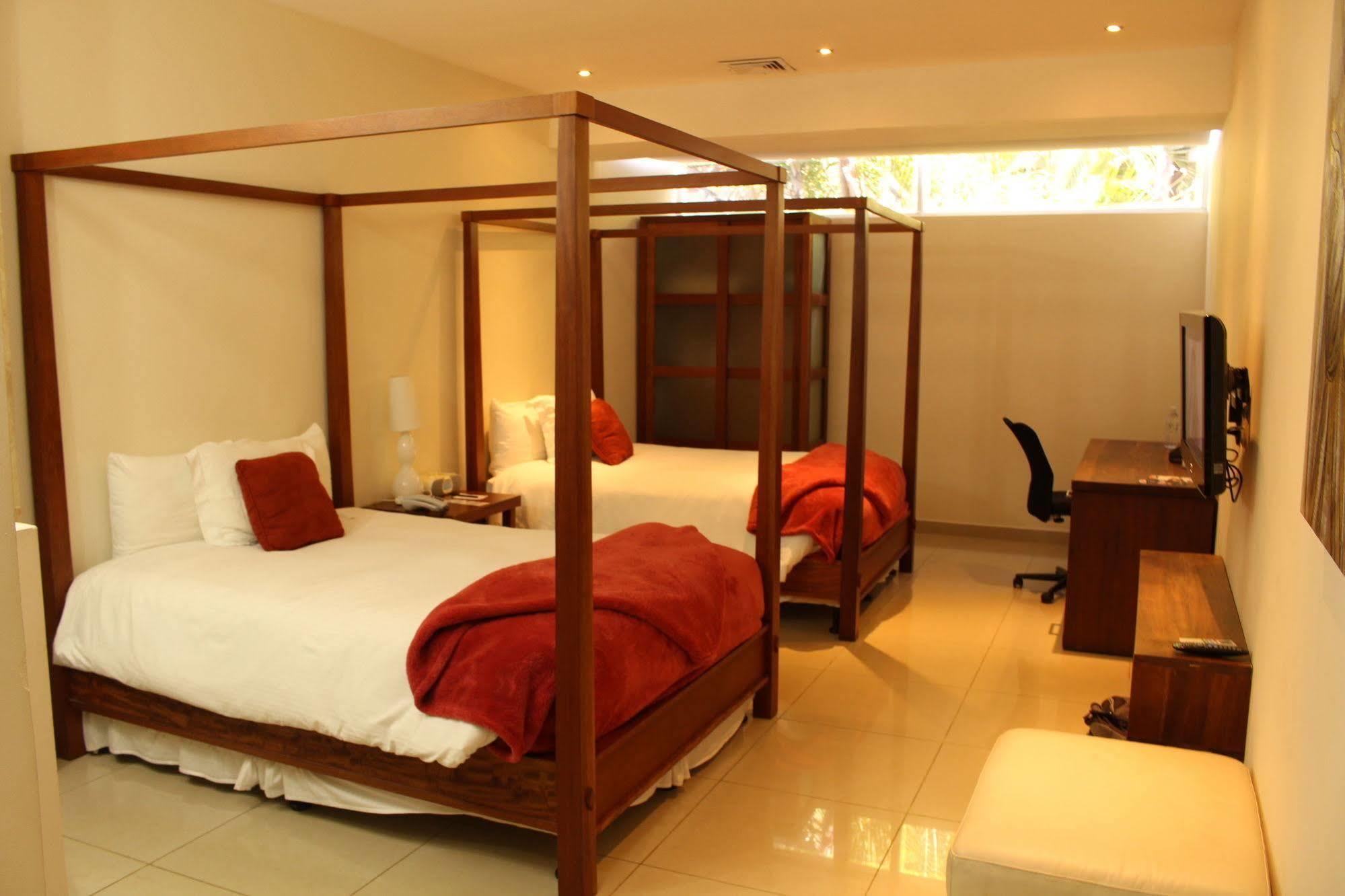 Hotel Contempo Managua Exterior photo